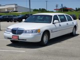 Used 1999 Lincoln Town Car Executive image 3