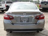 Used 2017 Nissan Altima 2.5 SR w/ LED Appearance Package image 4