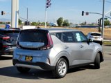 Used 2024 Kia Soul LX w/ Option Group 015 image 4