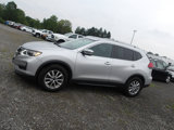 Used 2017 Nissan Rogue SV image 4