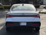 New 2025 Hyundai Elantra SE image 4