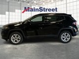 New 2025 Jeep Compass Latitude image 2
