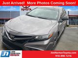 Used 2022 Toyota Camry SE image 2