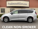 Certified 2023 Chrysler Pacifica Limited w/ Uconnect Theater Family Group image 6