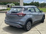 Used 2021 Nissan Kicks SV image 3