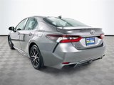 Used 2021 Toyota Camry SE image 5