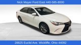 Used 2016 Toyota Camry SE image 1