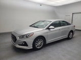 Used 2018 Hyundai Sonata SE image 2