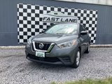 Used 2020 Nissan Kicks S image 3
