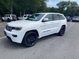 Used 2022 Jeep Grand Cherokee Laredo X image 2