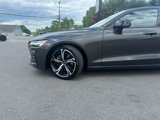 Used 2024 Volvo S60 B5 Core image 2