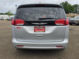 Used 2023 Chrysler Voyager LX image 5