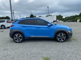 Used 2022 Hyundai Kona Limited image 2