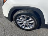 Used 2022 GMC Terrain SLT w/ Infotainment Package II image 5
