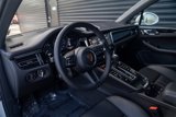Certified 2025 Porsche Macan image 4