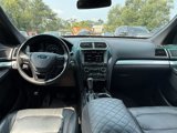 Used 2016 Ford Explorer XLT w/ Equipment Group 202A image 2