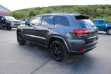 Used 2020 Jeep Grand Cherokee Altitude image 3