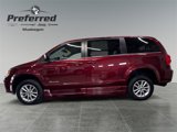 Used 2019 Dodge Grand Caravan SXT image 2