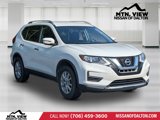 Used 2017 Nissan Rogue SV w/ SV Premium Package image 2