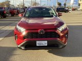 Used 2022 Toyota RAV4 XLE Premium image 4