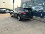 Used 2022 Ford Explorer XLT w/ Equipment Group 202A image 5
