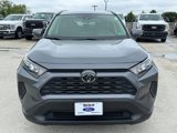 Used 2019 Toyota RAV4 LE image 2