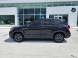 Certified 2023 Volkswagen Taos S image 4