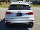 Used 2022 Audi Q3 2.0T Premium Plus image 3