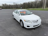 Used 2011 Toyota Camry LE image 3