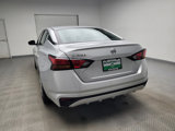Used 2022 Nissan Altima 2.5 S image 6