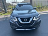 Used 2018 Nissan Rogue SV w/ Premium Package image 2