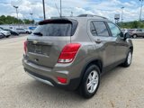Used 2021 Chevrolet Trax LT w/ Premium Seat Package image 3