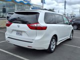 Used 2020 Toyota Sienna LE w/ Carpet Mat Package image 3