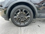 Used 2019 Ford Explorer XLT w/ Equipment Group 202A image 4