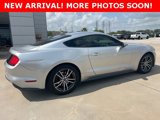 Used 2017 Ford Mustang Premium image 3
