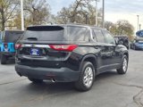 Used 2020 Chevrolet Traverse LT image 3