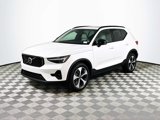 Used 2025 Volvo XC40 B5 Plus w/ Protection Package Premier image 3