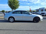 Used 2014 Volkswagen Passat 1.8T S image 3