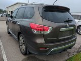 Used 2015 Nissan Pathfinder Platinum image 4