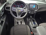 Used 2018 Chevrolet Equinox LT image 2