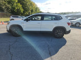 Used 2022 Volkswagen Taos S image 2