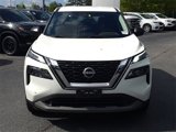 Used 2023 Nissan Rogue S image 2