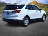 Used 2022 Chevrolet Equinox LS w/ LS Convenience Package image 4