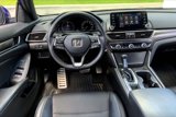 Used 2018 Honda Accord Sport image 5