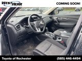 Used 2019 Nissan Rogue SV w/ Premium Package image 5