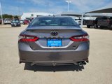 Used 2023 Toyota Camry SE image 5