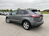 Used 2022 Ford Edge SE image 3