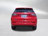Used 2023 Jeep Compass Limited image 4