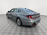 Used 2022 Hyundai Sonata SEL w/ Cargo Package image 5