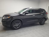 Used 2019 Nissan Rogue SV image 2